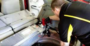 Hybrid Battery Cooling Fan Replacement Procedures